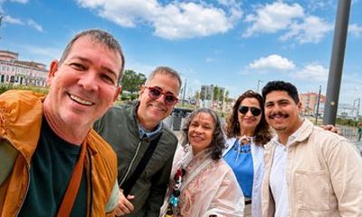 From Porto: Aveiro and Costa Nova Boat Ride & Hidden Gems
