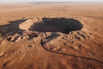 Walnut Canyon, Meteor Crater and Winslow Tour from Scottsdale
