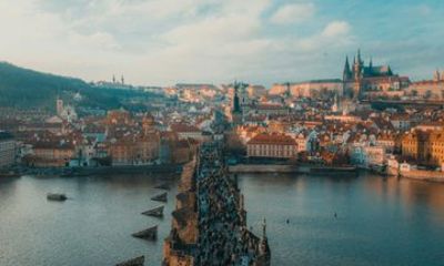 Private Transfer from Vienna to Prague via Český Krumlov
