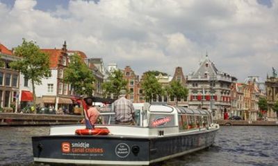 Haarlem Industrial Heritage and Riverside Estates Cruise
