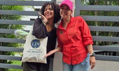 Solo Female Traveler: Private Transfer With Female Bilingual Host