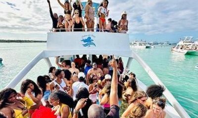 Adults Only Hip Hop Party Boat Unlimited Drinks Snorkeling