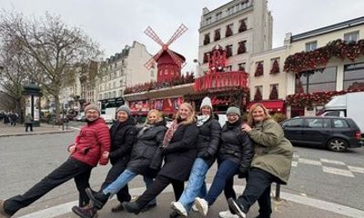 Paris Top 15 Attractions Tour Eiffel Tower Louvre Champs Elysees
