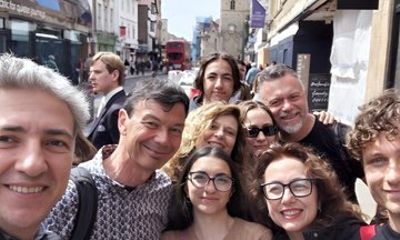 Oxford University and City Walking Tour in Italian