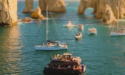 Cabo Luxury Private Catamaran With DJ and Chef