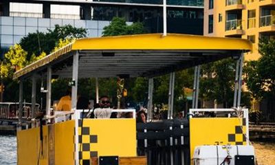50 Minute Harbour Tour with Skyline Views