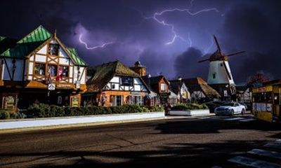 Sinister Solvang Ghost Tours