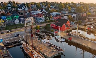 Lunenburg Heritage Tour