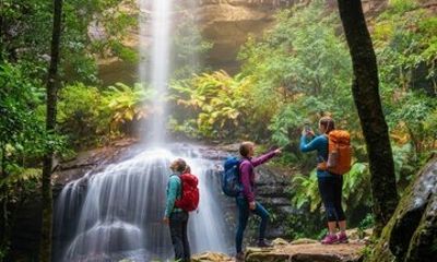 Blue Mountains Active Hike Tour from Sydney No Rides Included
