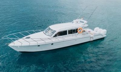 Private Accura 49 Yacht Charter in Bali
