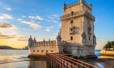 Explore Castle Monument and Museum with Lisboa Card