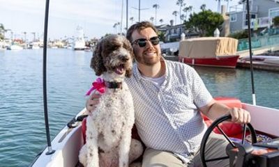 Fantail E-boat Rental in Ventura