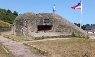 Half day in Omaha Beach, American Cemetery, and Pointe du Hoc