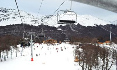 Roundtrip transfer to Cerro Castor