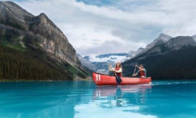 Banff: Lake Louise Canoe Tour & Moraine Lake | Skip-the-Line