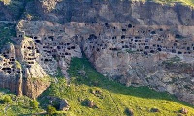 Borjomi Nature, Rabati Castle and Vardzia Cave City Tour