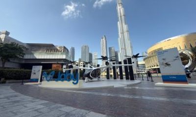 Burj Khalifa 124/125 Entry with Dubai Mall Walk, Coffee & Snacks