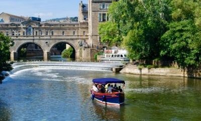 30 Minutes Scenic Bath in Pulteney Weir Cruise on the River Avon