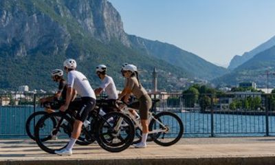 Road Bike : Guided Tour from Como to Lecco