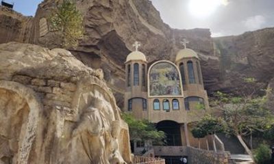 Private Tour to Cave Church of St. Simon