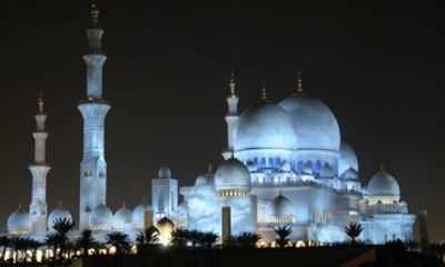 Private Layover Night Tour with Airport Pickup & Drop-Off