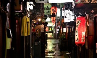 Tokyo Shibuya Time Travel Retro Food and Bar Hopping Tour