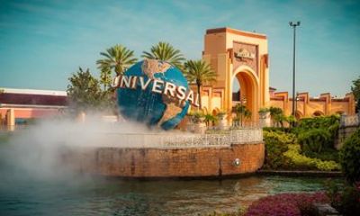 Universal Resort Roundtrip Transportation from Orlando Hotels