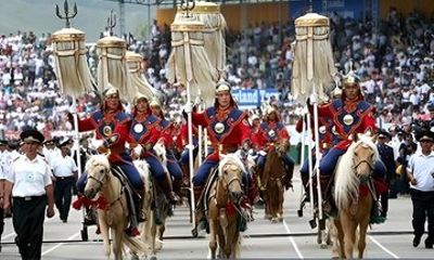 Custom-made city walking tour (Naadam venue-July 11, 12th only)