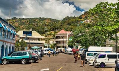 Curacao Bus Tour Highlights Shared Experience