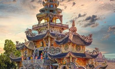 Da Lat Private Tour from Mui Ne Waterfalls Crazy House and Pagoda