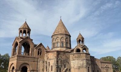 Explore Zvartnots Temple with Private Coach Tour
