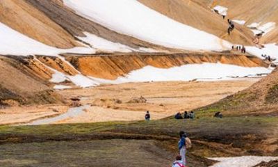 Reykjavík: Landmannalaugar Hike Paradise with Natural Hot Springs