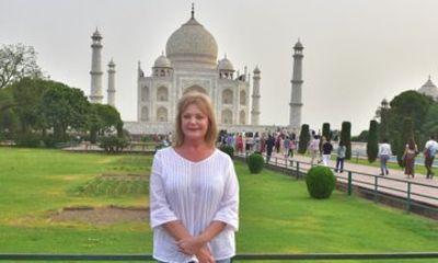 Private Taj Mahal at Sunrise Tour with Agra Fort and Wildlife SOS