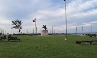 Puerto Plata City Tour: Rum Factory, Ambar and Larimar factory