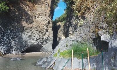 Guided tour of Etna and the Alcantara Gorges with pick-up