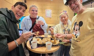 Tokyo Tsukiji Fish Market Food Tour with 3 Tastings