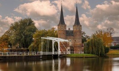 Delft Self Guided Walking Tour and City Exploration Game