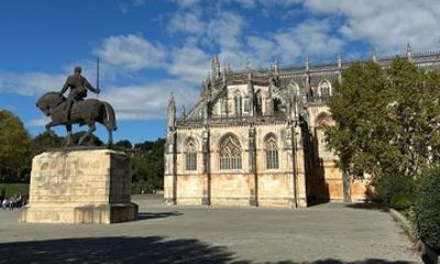 Lisbon to Porto Private Tour in Batalha Tomar and Fátima