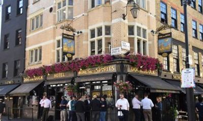 London Soho's Pubs A Private Walking Tour of Soho's Pubs