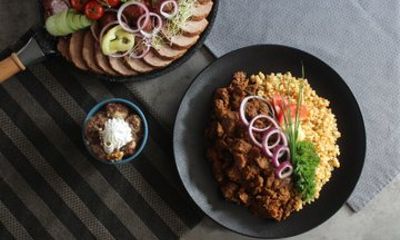 Budapest Evening Dinner Cruise: All-you-can-eat & Spirits Tasting