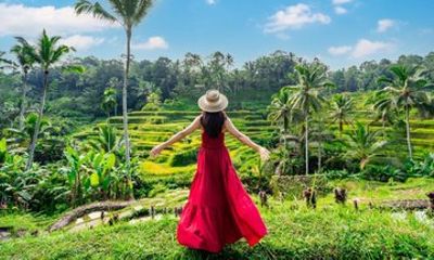 Bali Cultural Tour with Traditional Dance Temples and Coffee