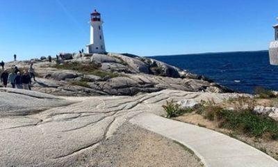 Private Tour from Halifax Peggy Cove and Lunenburg