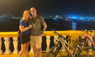 SUNSET BIKE RIDE through Cartagena de Indias Bay and Getsemani