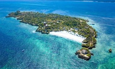 Chale Island Kenya Tour in 4WD Vehicle