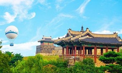 Suwon Hwaseong Fortress Waujeongsa Temple Tour from Seoul