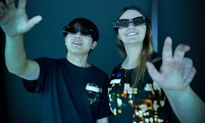 Vancouver Dinosaur Experience at Hologram Zoo
