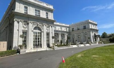 Private Gilded Age Tour in Newport Rhode Island