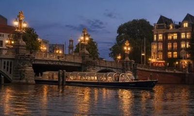 Amsterdam Evening Canal Cruise & A’DAM Tower Skybar Drink