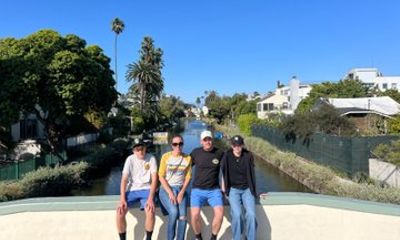 Venice Beach Tour in French Culture Canals and Street Art