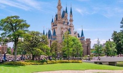 Tokyo Disney Parks Admission Ticket